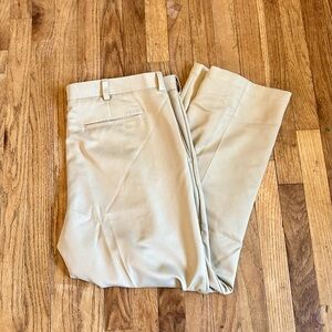 Izod Men's Khaki Chinos